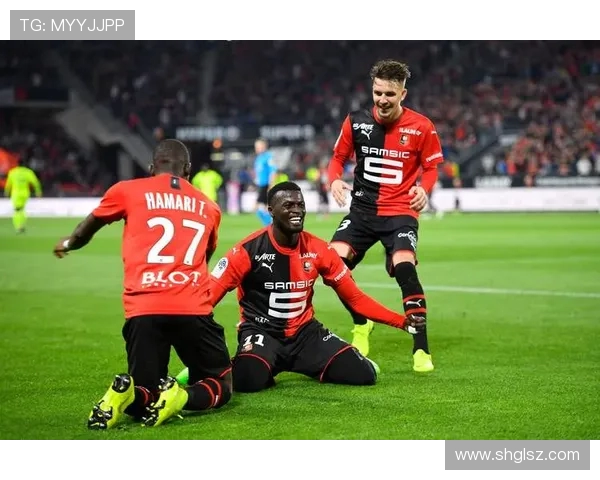 法甲球员2024-2025赛季关键时刻表现盘点